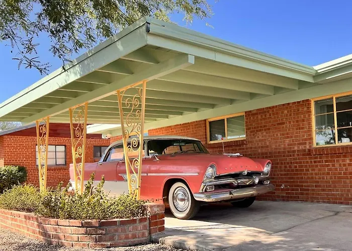 Retro Mid-century With Vintage Style Сasa de vacaciones *