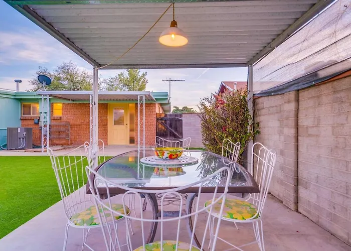 Retro Mid-century With Vintage Style Tucson